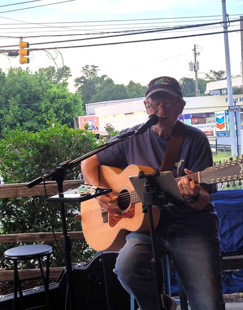 live music at Martin's