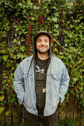Lee Bains photo by Chad Cochran